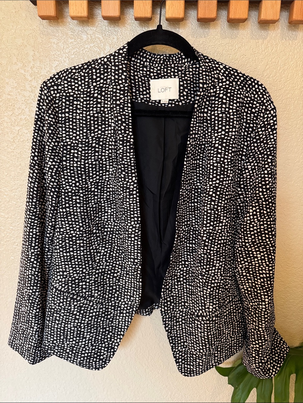 LOFT Black and White Dot Open-Front Blazer